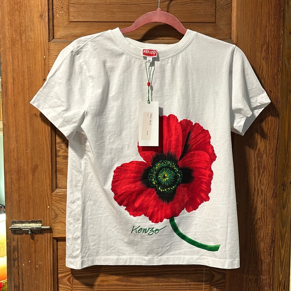 Kenzo flower tee. Size M. NWT.